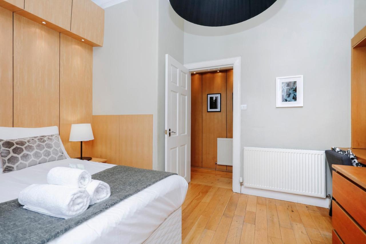 Joivy Lovely Flat In The Heart Of Edinburgh Exterior photo