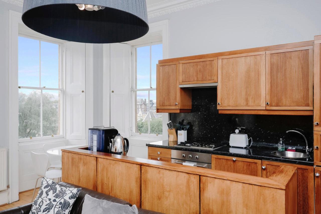 Joivy Lovely Flat In The Heart Of Edinburgh Exterior photo